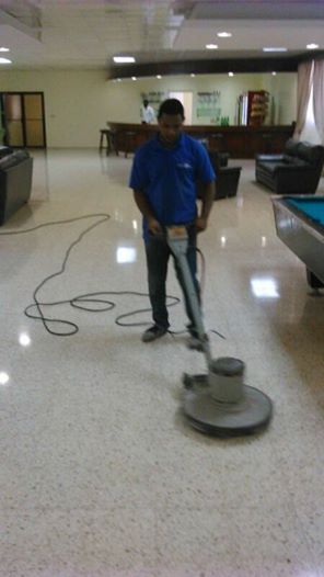 brillado de pisos en santo domingo mantenimietno en republica dominicana empresa de pulido servicio de limpieza