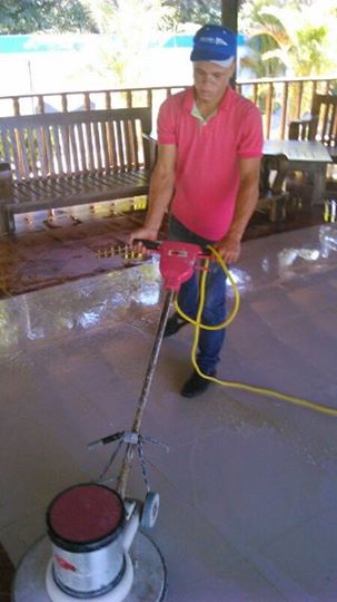 pulido de pisos mantenimiento servicios cristalizado brillado en republica dominicana empresa limpieza santo domingo