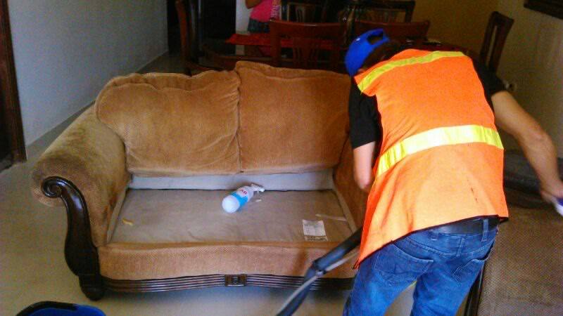 Servicio a domicilio de lavado de muebles en Republica Dominicana limpieza santo domingo empresa